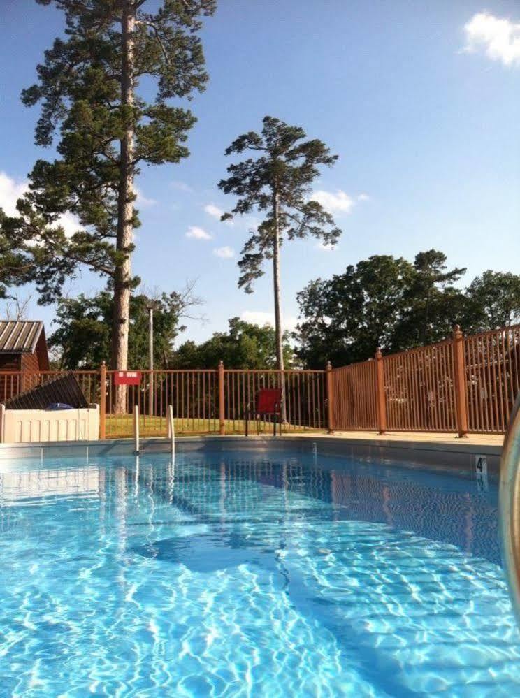 Hochatown Country Lodge Экстерьер фото